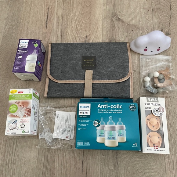 Baby Stuff Bundle - Picture 1 of 6